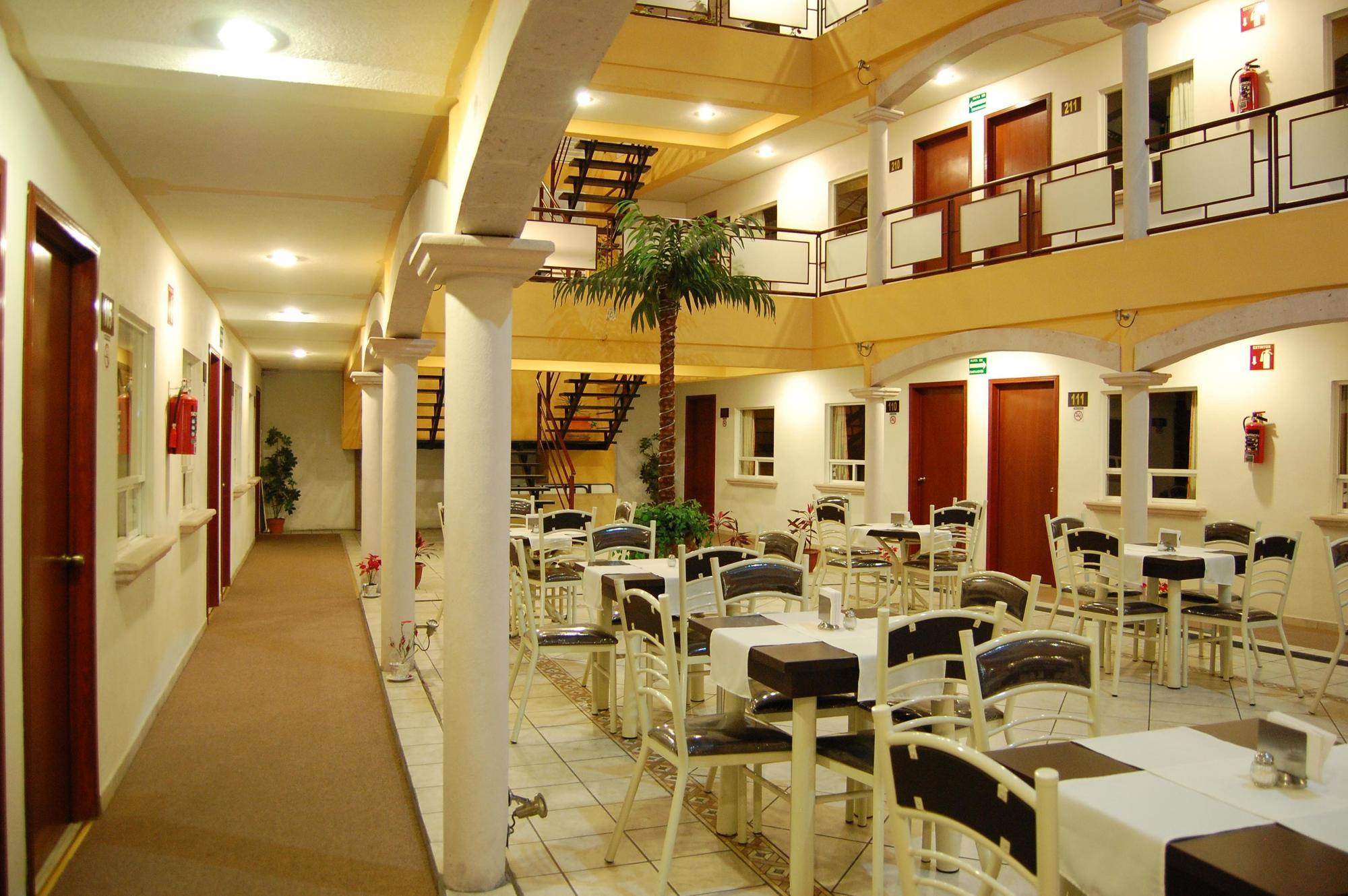 Capital O Victoria Hotel 4*